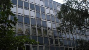 verfallenes Schulgebäude